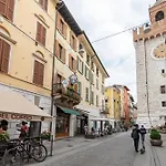 Residenza Corso Garibaldi - F&l Apartment Brescia