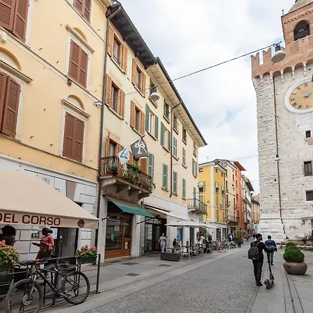 Trilocale Il Corso - F&l Apartment Brescia