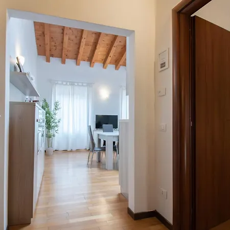Residenza Corso Garibaldi - F&l ブレシア