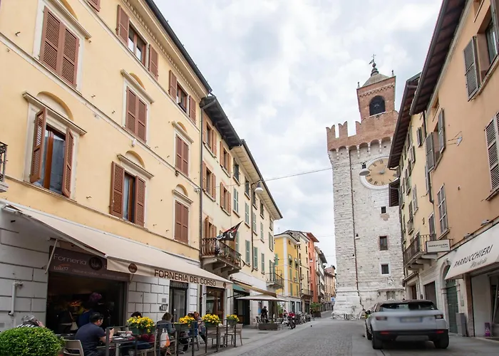 Residenza Corso Garibaldi - F&l Διαμέρισμα Μπρέσια