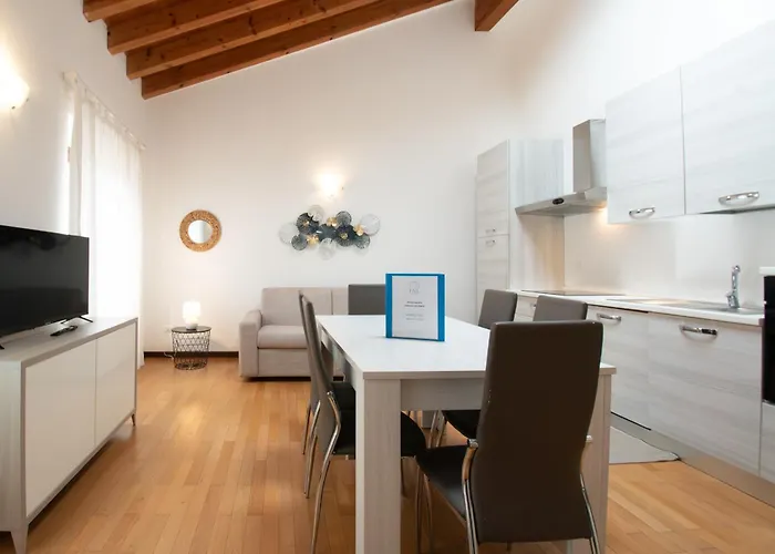 Residenza Corso Garibaldi - F&l Μπρέσια