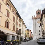 Residenza Corso Garibaldi - F&l Lägenhet Brescia